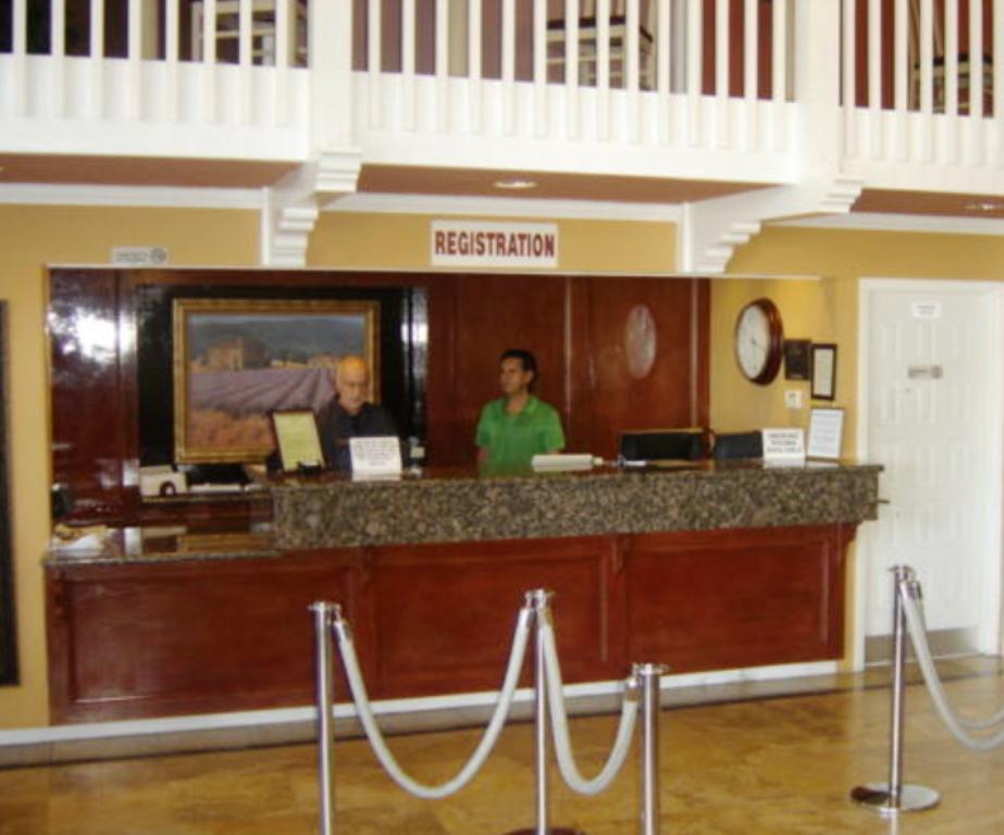 Courtyard Inn 노스하이랜드 외부 사진