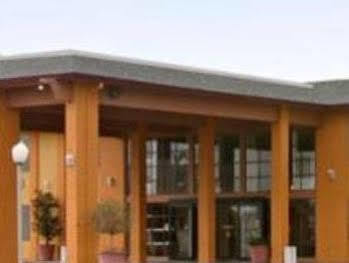 Courtyard Inn 노스하이랜드 외부 사진